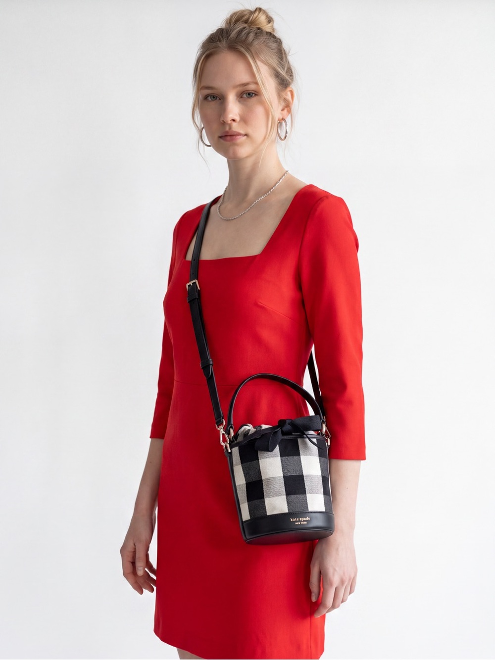 kate spade New York Black & White Gingham Small Bucket Crossbody & Diust Cover